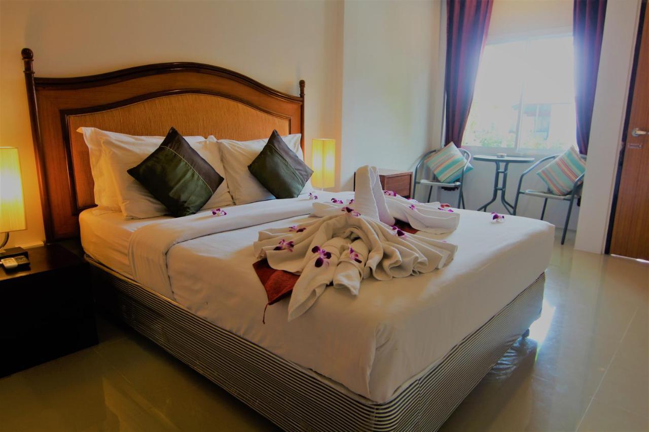 Bangrak Pier Samui Resort Exteriör bild