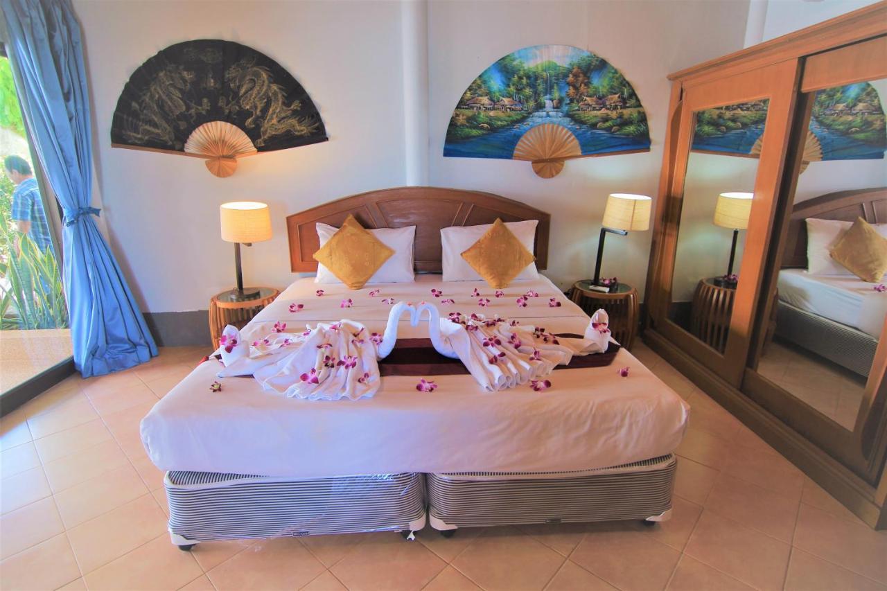 Bangrak Pier Samui Resort Exteriör bild