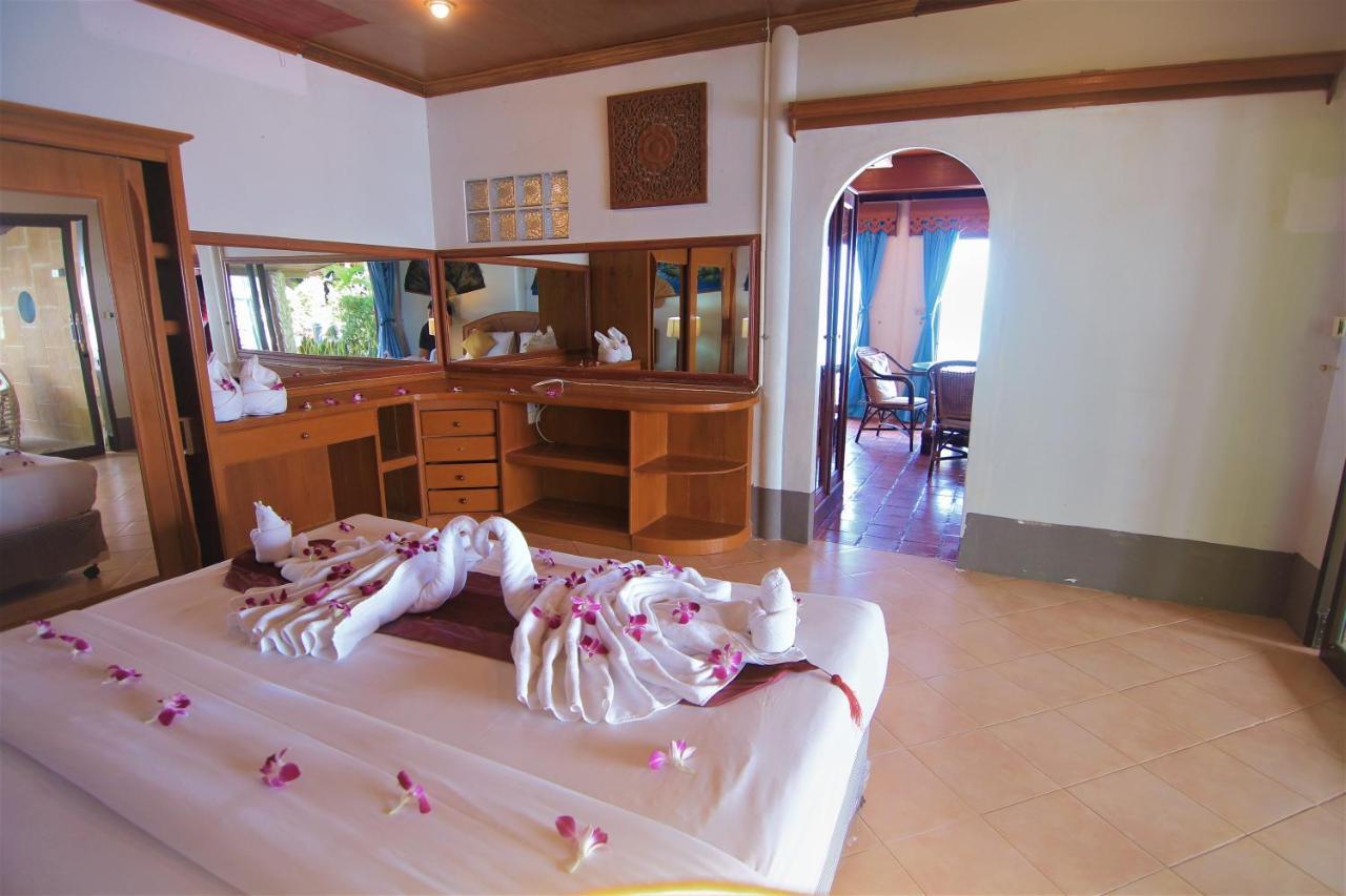 Bangrak Pier Samui Resort Exteriör bild