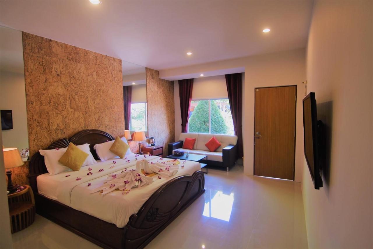 Bangrak Pier Samui Resort Exteriör bild