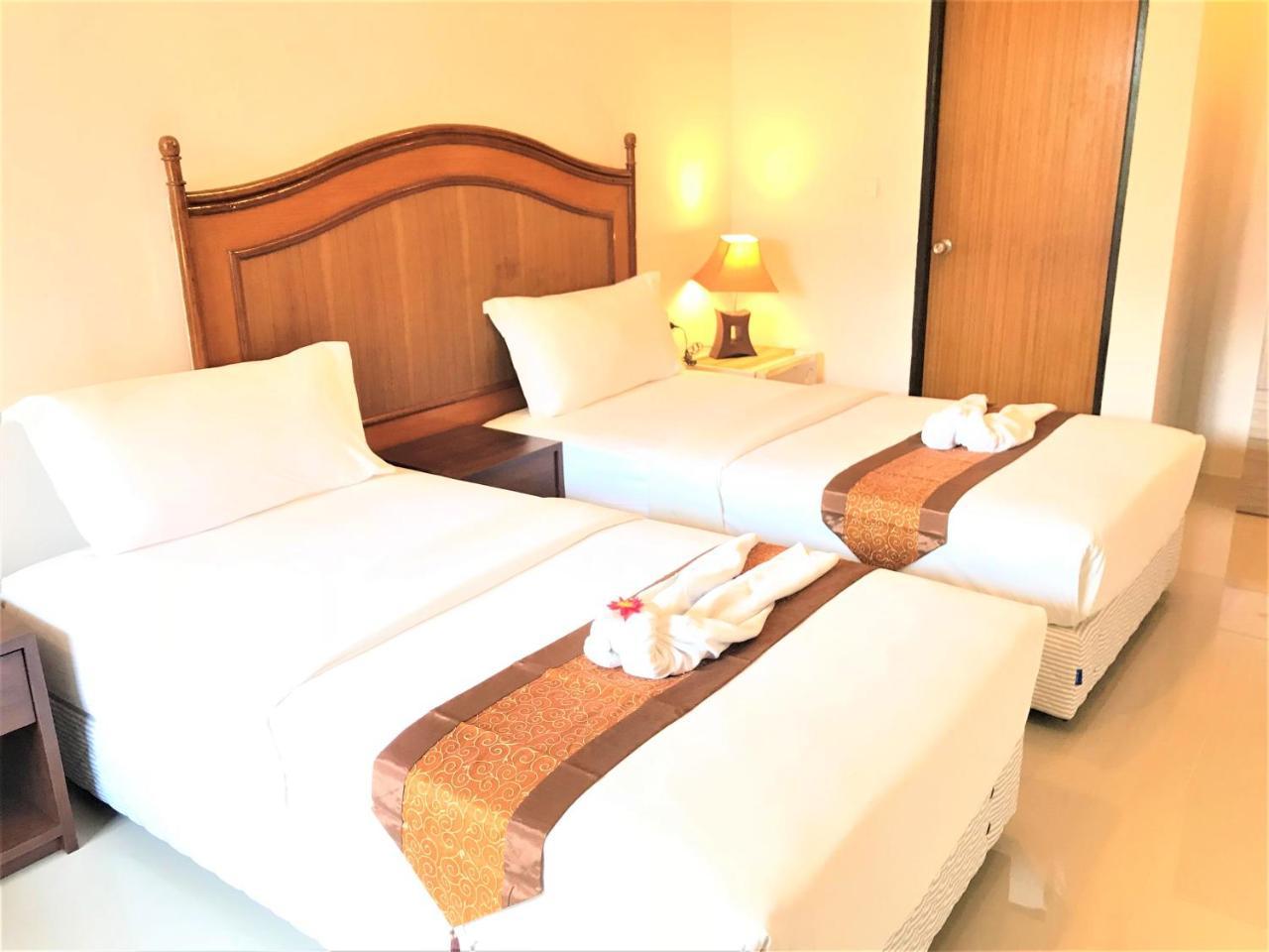Bangrak Pier Samui Resort Exteriör bild